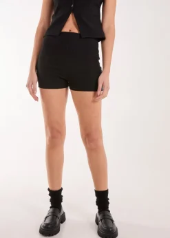 Shorts><noscript><img width=