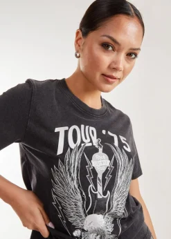 T-Shirts><noscript><img width=