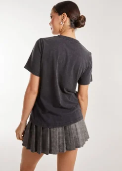 T-Shirts><noscript><img width=
