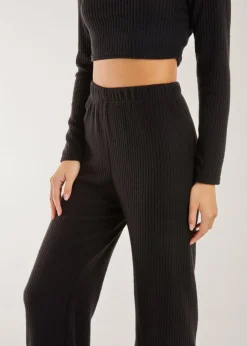 Trousers><noscript><img width=