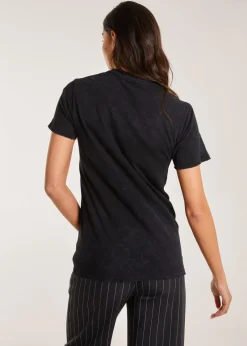 T-Shirts><noscript><img width=