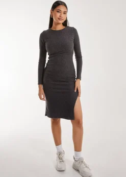 Knitwear><noscript><img width=