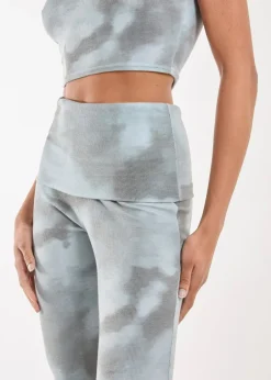 Trousers><noscript><img width=