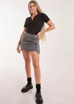 Skirts><noscript><img width=