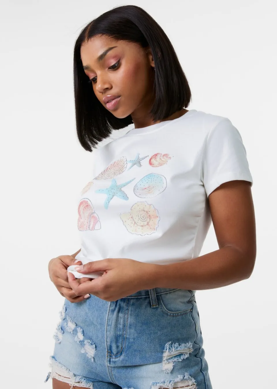 T-Shirts>Pink Vanilla Ivory Shell Embellished T-Shirt