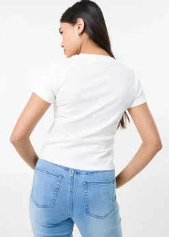 T-Shirts><noscript><img width=