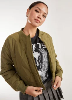 Coats & Jackets><noscript><img width=