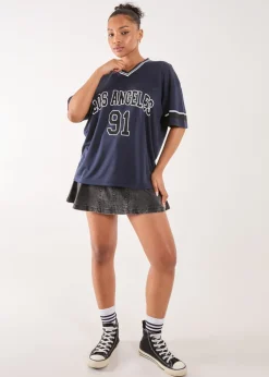 T-Shirts><noscript><img width=