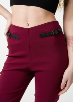 Trousers><noscript><img width=