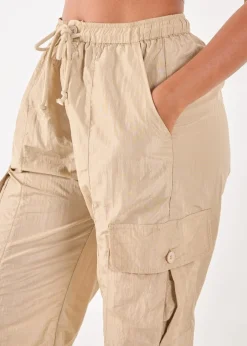 Trousers><noscript><img width=