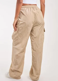 Trousers><noscript><img width=