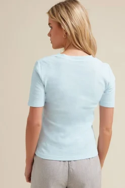 T-Shirts><noscript><img width=