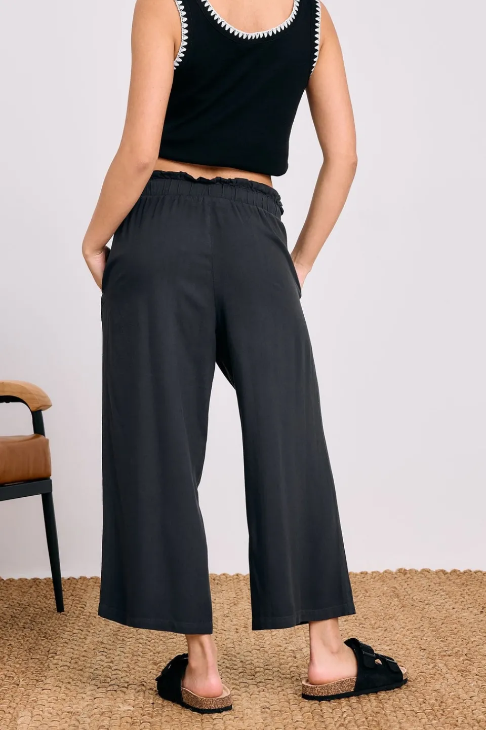 Trousers>PIXIEGIRL Petite Black Acid Wash Cropped Trousers