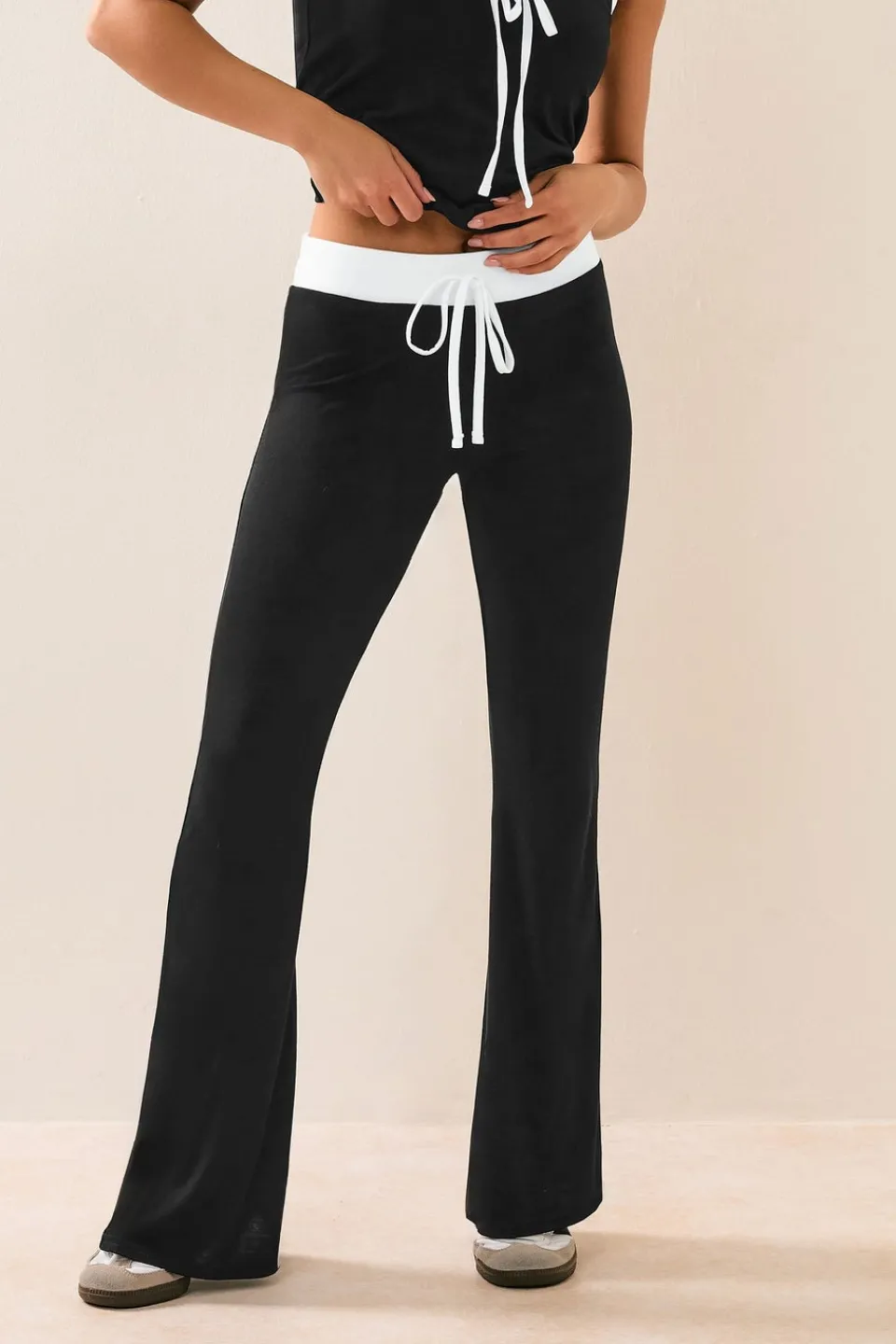 Trousers>PIXIEGIRL Petite Black Contrast Waist Flared Trousers