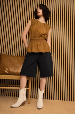 Shorts><noscript><img width=