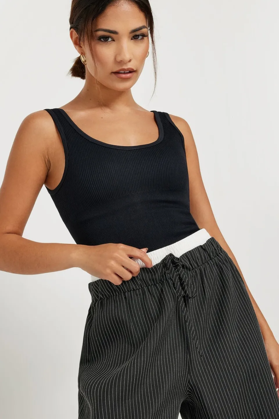 Trousers>PIXIEGIRL Petite Black Pinstripe Contrast Waist Trousers