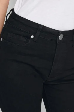 Jeans & Jeggings><noscript><img width=