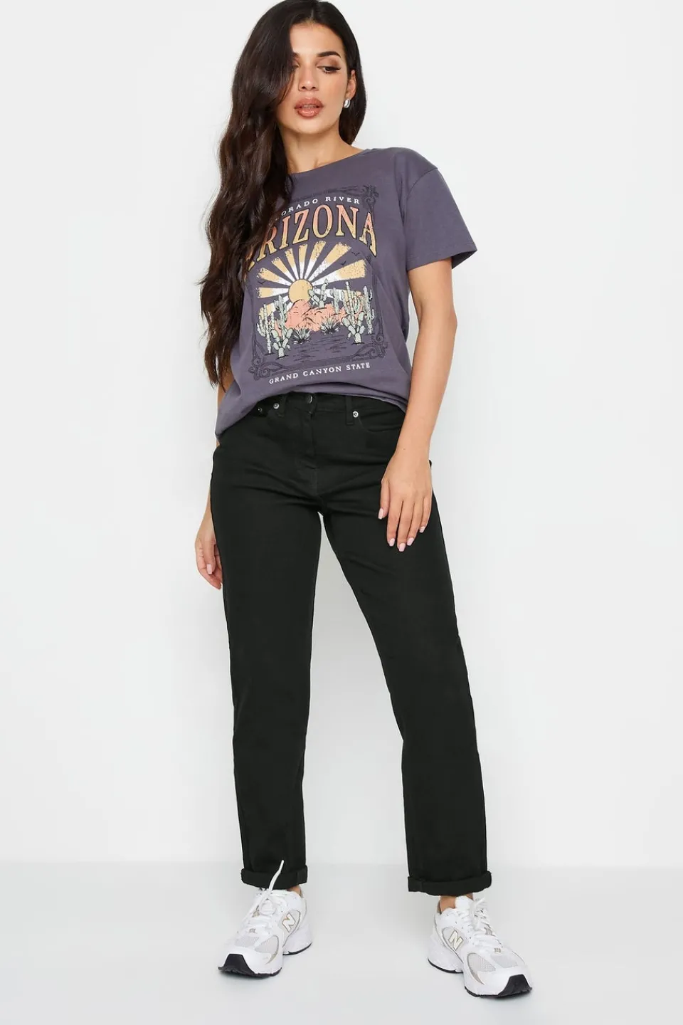 Jeans & Jeggings>PIXIEGIRL Petite Black Stretch Denim Mom Jeans