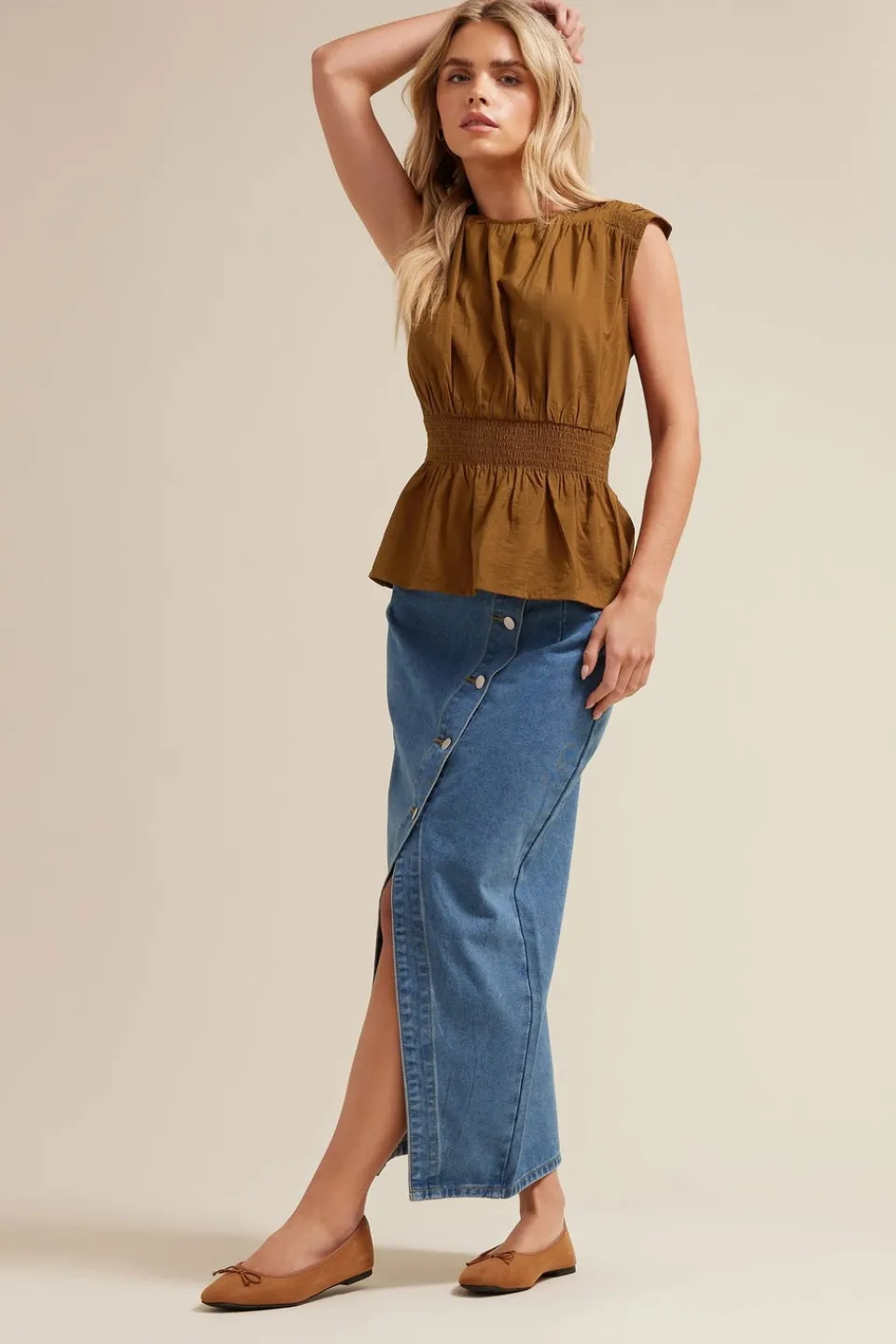 Tops>PIXIEGIRL Petite Brown Woven Shirred Waist Top