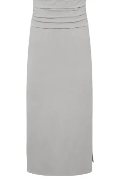 Skirts><noscript><img width=