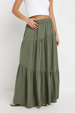 Skirts><noscript><img width=