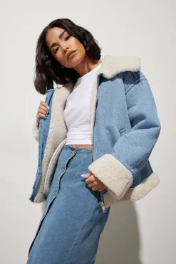 Coats & Jackets><noscript><img width=