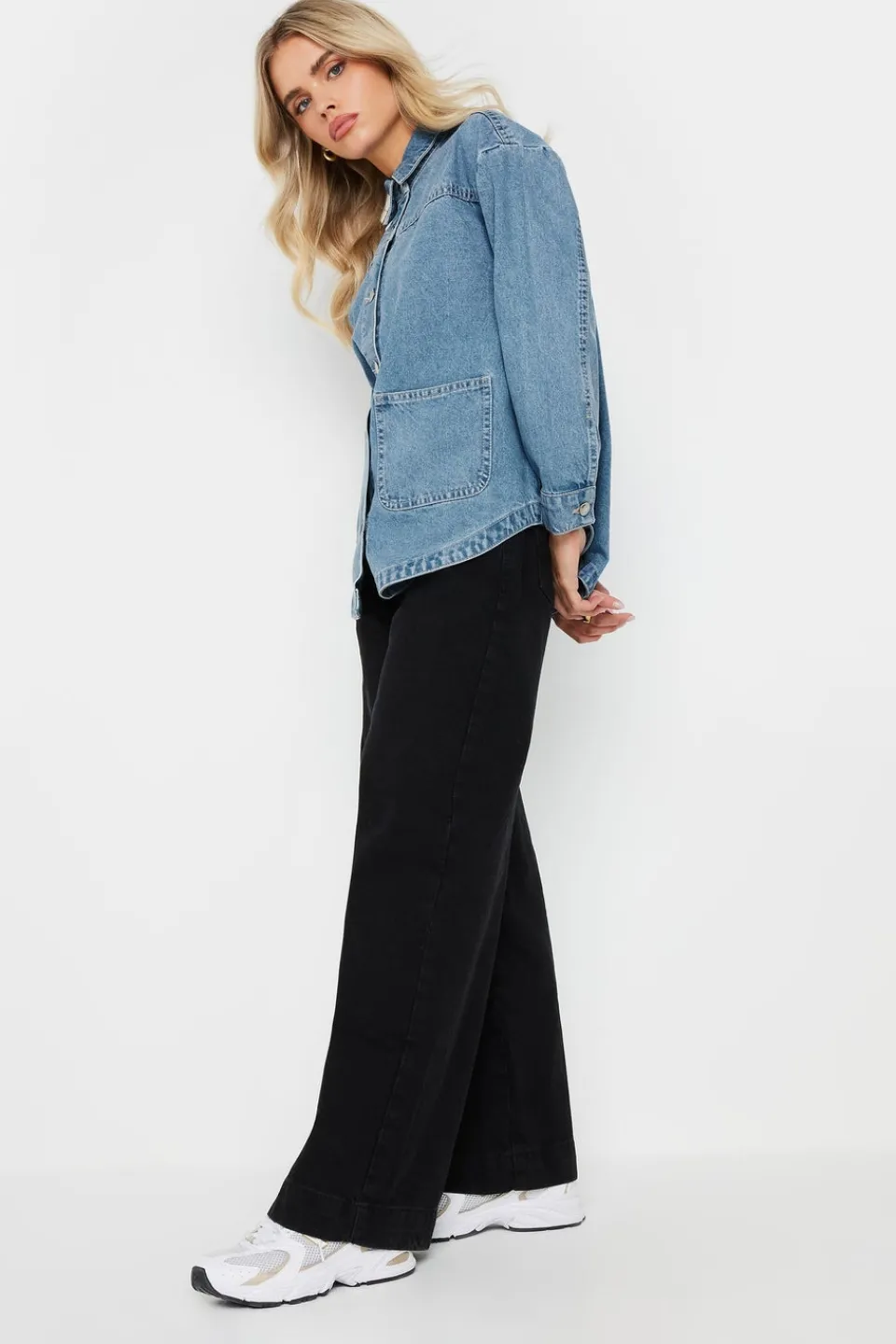 Coats & Jackets>PIXIEGIRL Petite Light Blue Denim Shacket