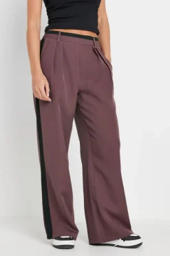 Trousers><noscript><img width=