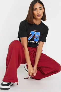 Loungewear><noscript><img width=