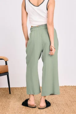 Trousers><noscript><img width=