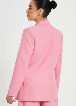 Coats & Jackets><noscript><img width=