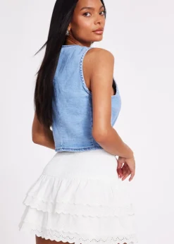 Skirts><noscript><img width=