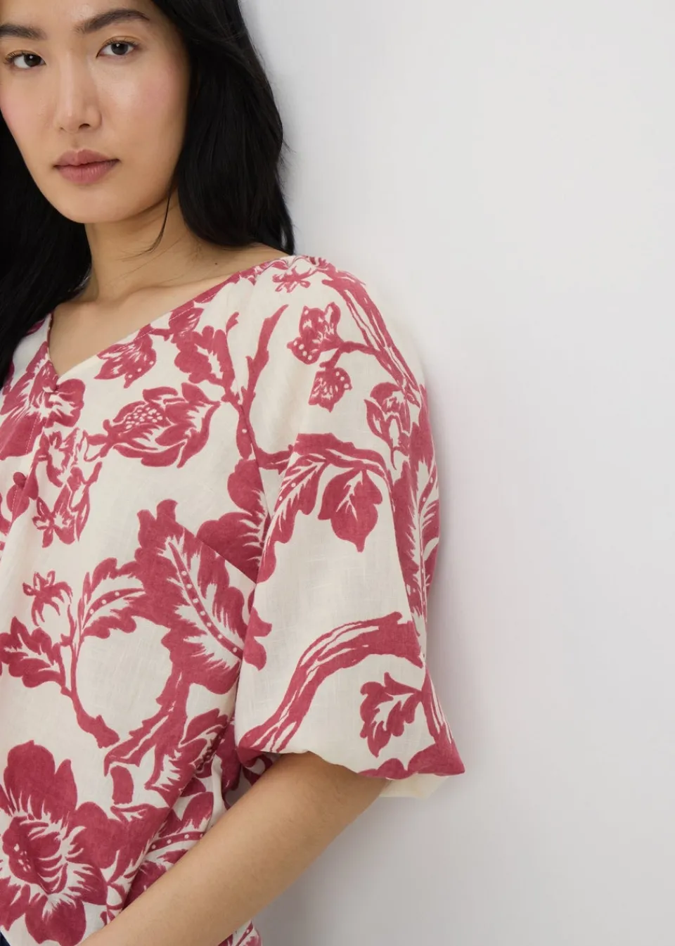 Tops>Papaya Raspberry Floral V-Neck Tea Top