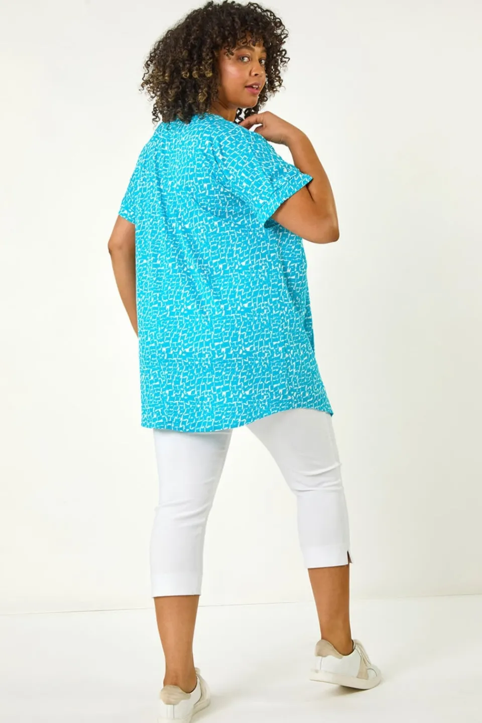Tops>Roman Aqua Curve Pleat Front Printed Stretch Top