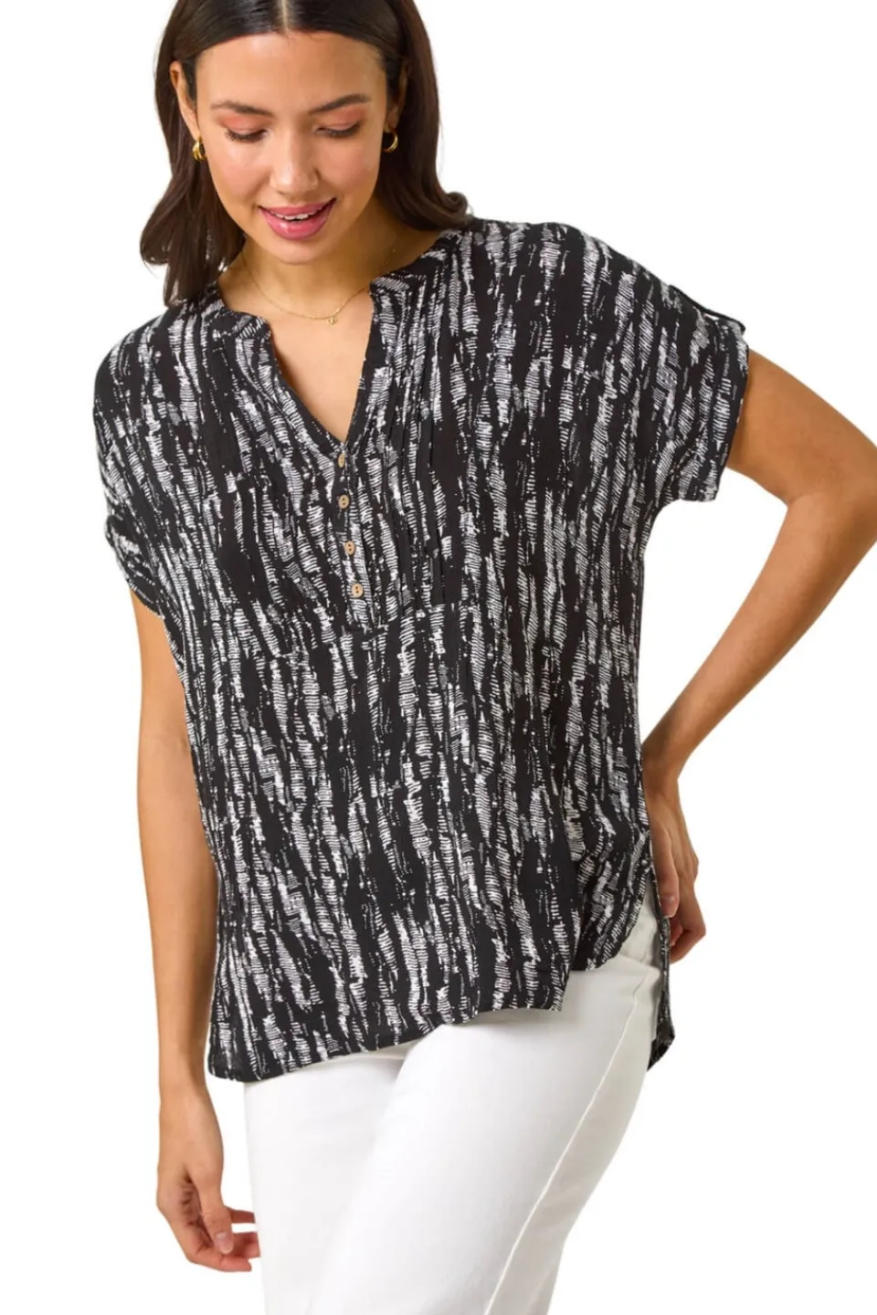 Tops>Roman Black Abstract Print V-Neck Button Top