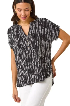 Tops><noscript><img width=