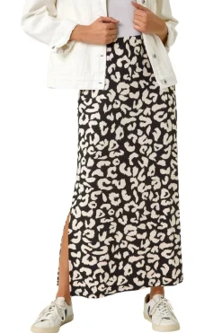 Skirts><noscript><img width=