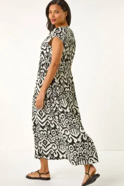 Dresses><noscript><img width=