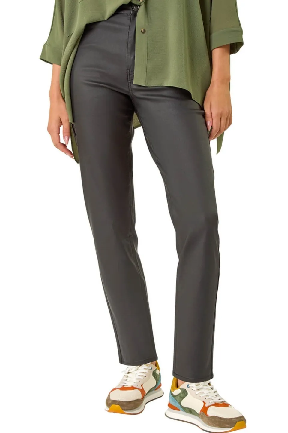 Jeans & Jeggings>Roman Coated Finish Mom Style Jeans Black
