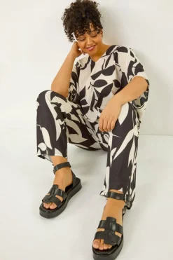 Trousers><noscript><img width=