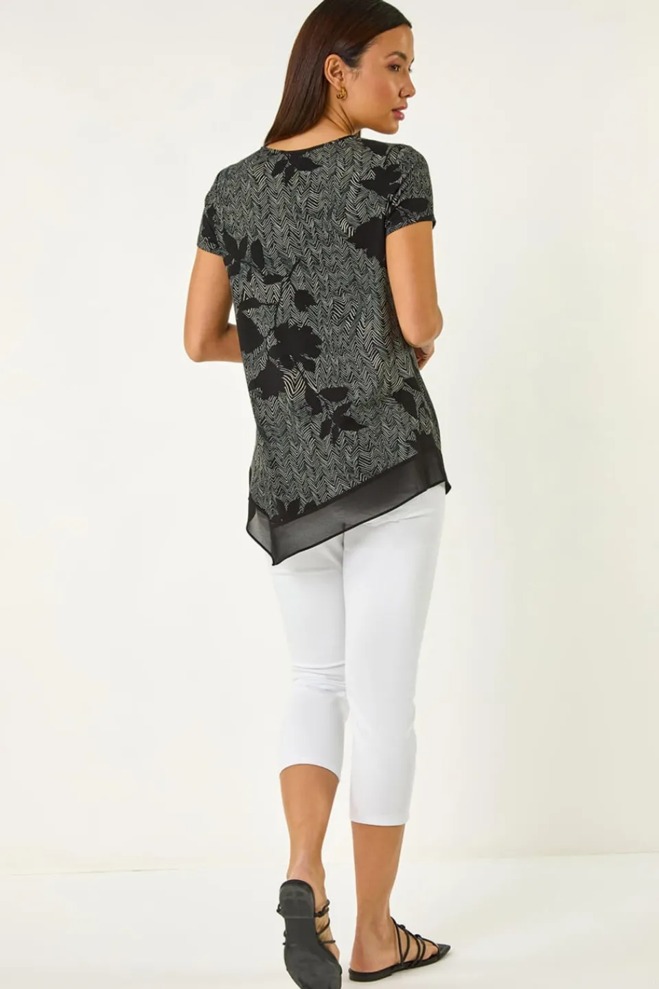 Tops>Roman Black Floral Print Chiffon Hem Top