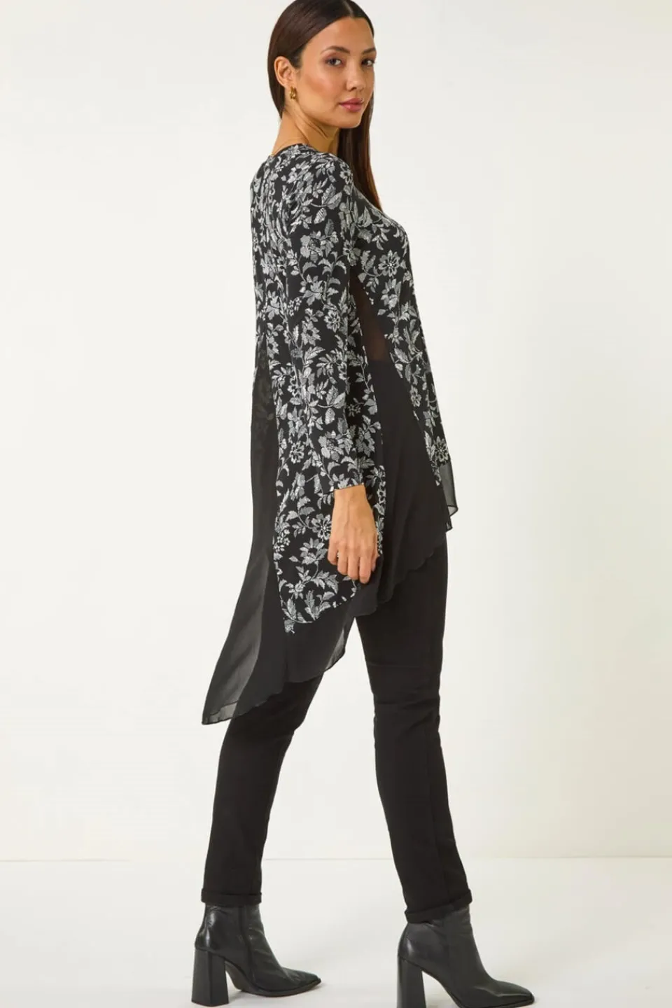 Tops>Roman Black Floral Puff Print Chiffon Hem Top