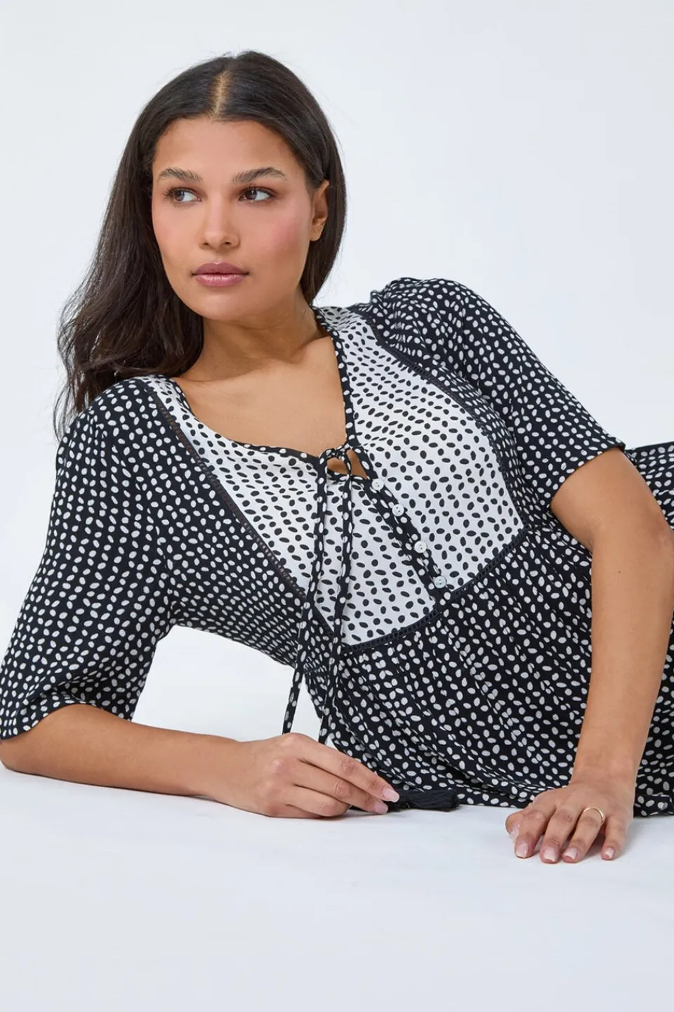 Tops>Roman Black Geometric Print Tassel Tie Smock Top