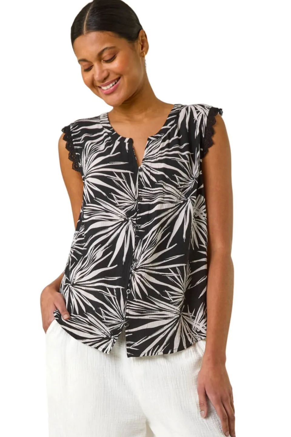 Tops>Roman Black Leaf Print Lace Detail Vest