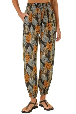 Trousers><noscript><img width=