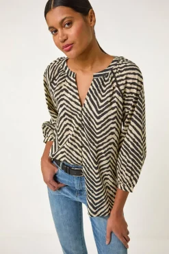 Blouses & Shirts><noscript><img width=