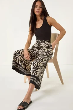 Trousers>Roman Black Petite Leaf Border Print Tie Waist Culottes