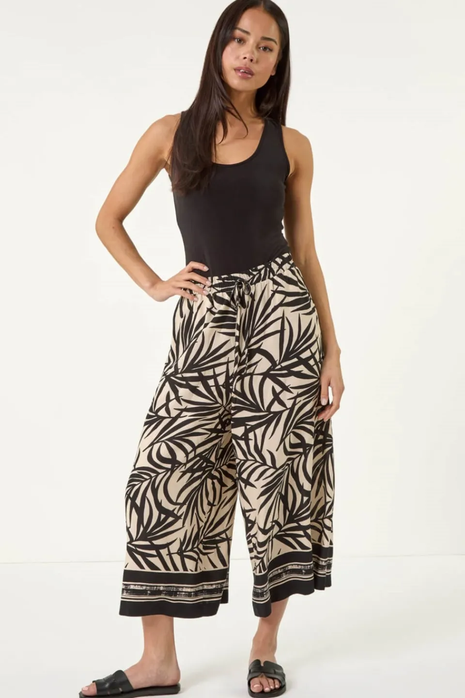 Trousers>Roman Black Petite Leaf Border Print Tie Waist Culottes