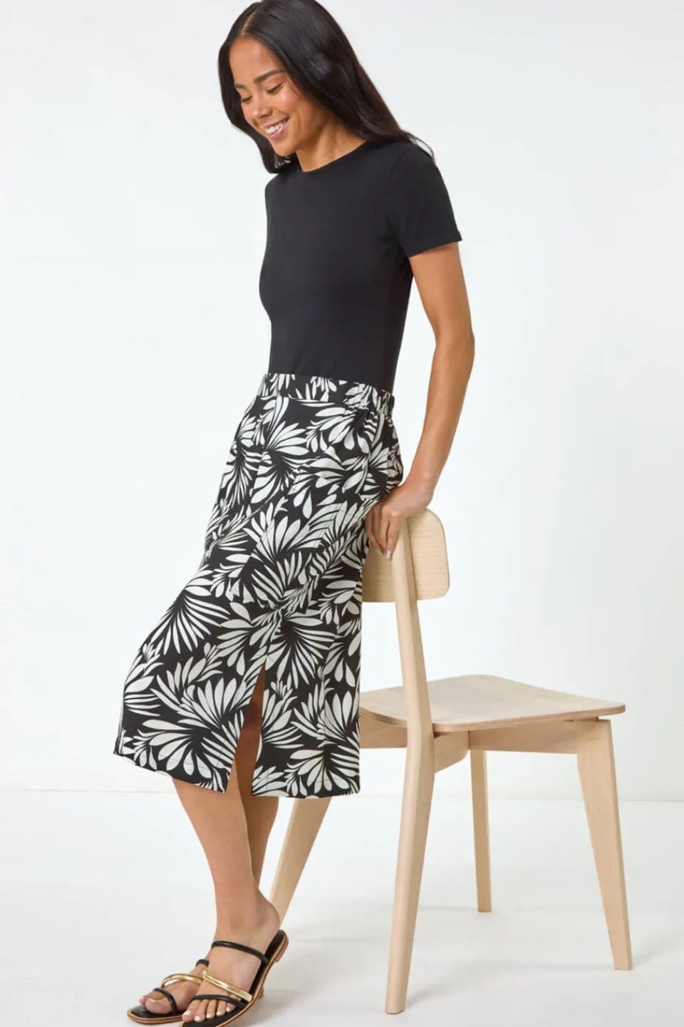 Skirts>Roman Black Petite Leaf Print Linen Midi Skirt