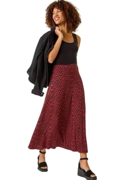 Skirts><noscript><img width=